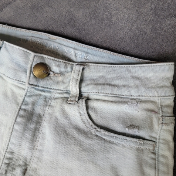 2/$20 American Eagle High Rise Shortie Shorts 4 - Picture 2 of 11